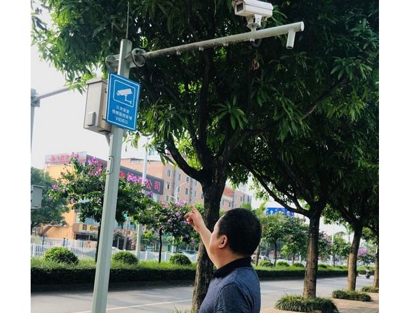 街邊上的視頻監(jiān)控配電箱也需要?jiǎng)迎h(huán)監(jiān)控系統(tǒng)！